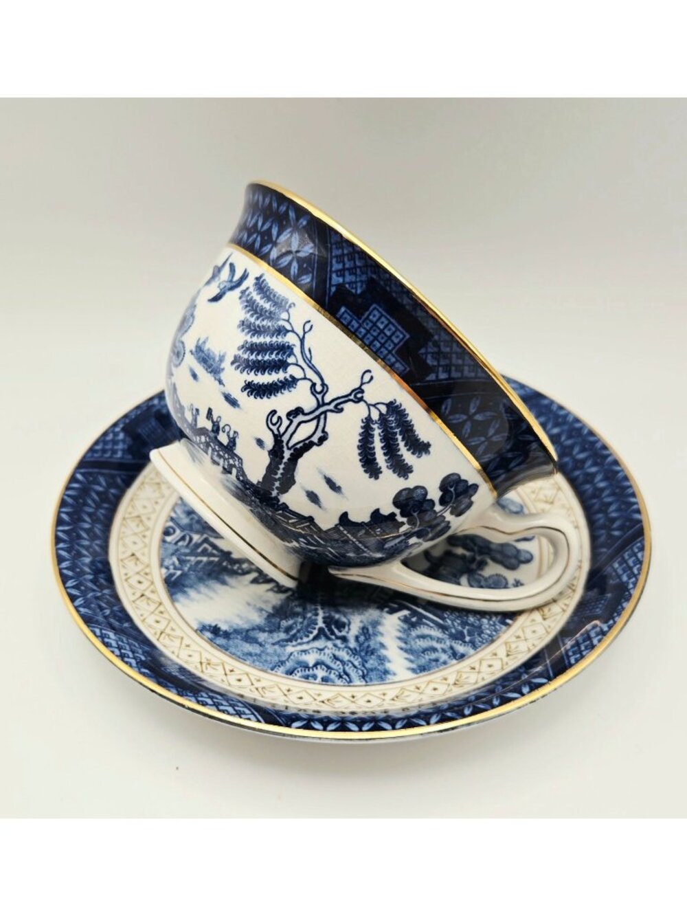Occupied Japan Nikko  Ironestoneware Blue Willow Tea Cup Scenic Navy, White Teac